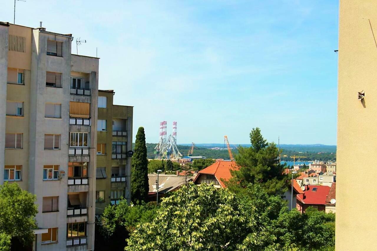 Apartment Monte Paradiso Пула Екстериор снимка