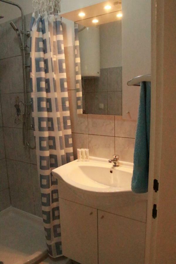 Apartment Monte Paradiso Пула Екстериор снимка